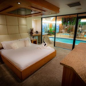 Paradise Swimming Pool Suite - Sybaris - Romantic Weekend Getaways in ...